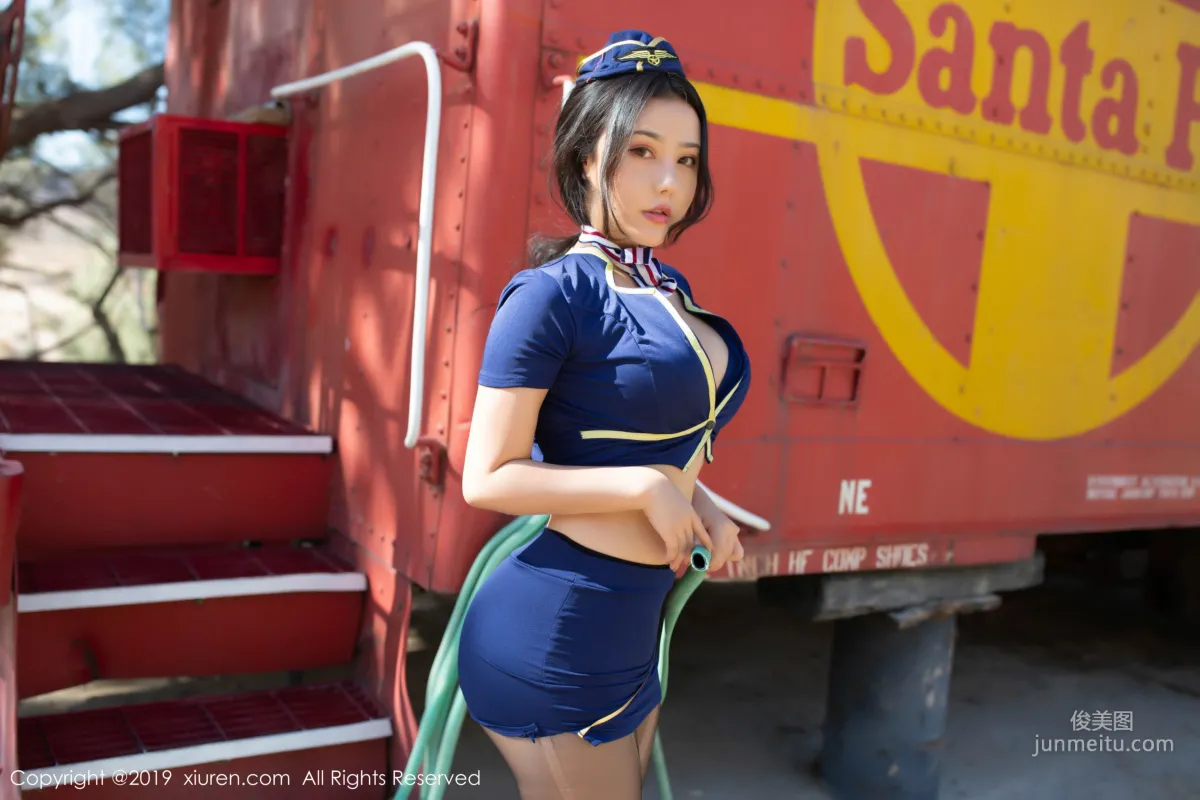 Ma Luna, Real Train Attendant Real Roleplay [XiuRen] No.1755 Photo Set photo 7