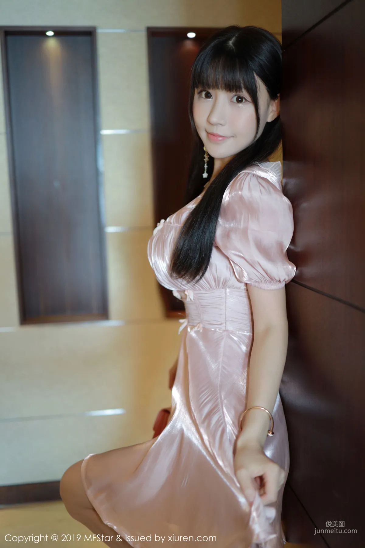 Flower Barbie Keer From Beginner to Indoor Private Shoot Charm [MFStar] Vol.217 Photo Set photo 11
