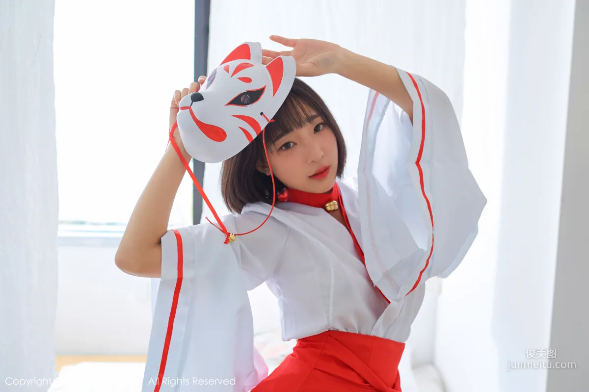 Model Qingqing, Fresh Yet Sexy Private Shoot Charm, [XiuRen] No.1702, Photo Set photo 32