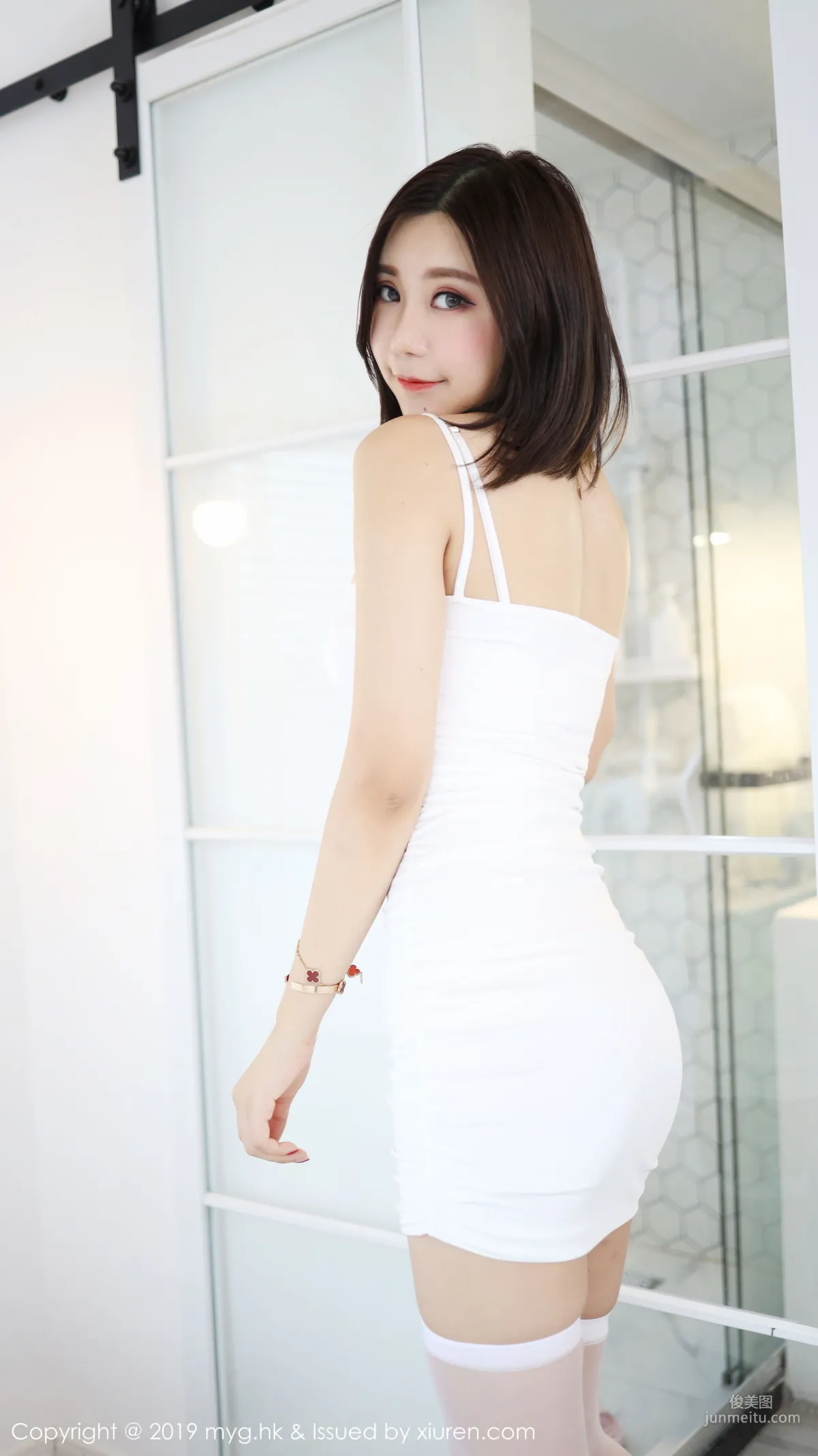 Qi Lijia ula The Delicacy of Lace Cutout Lingerie and the Temptation of Stockings [MyGirl] Vol.401 Photo Set photo 29