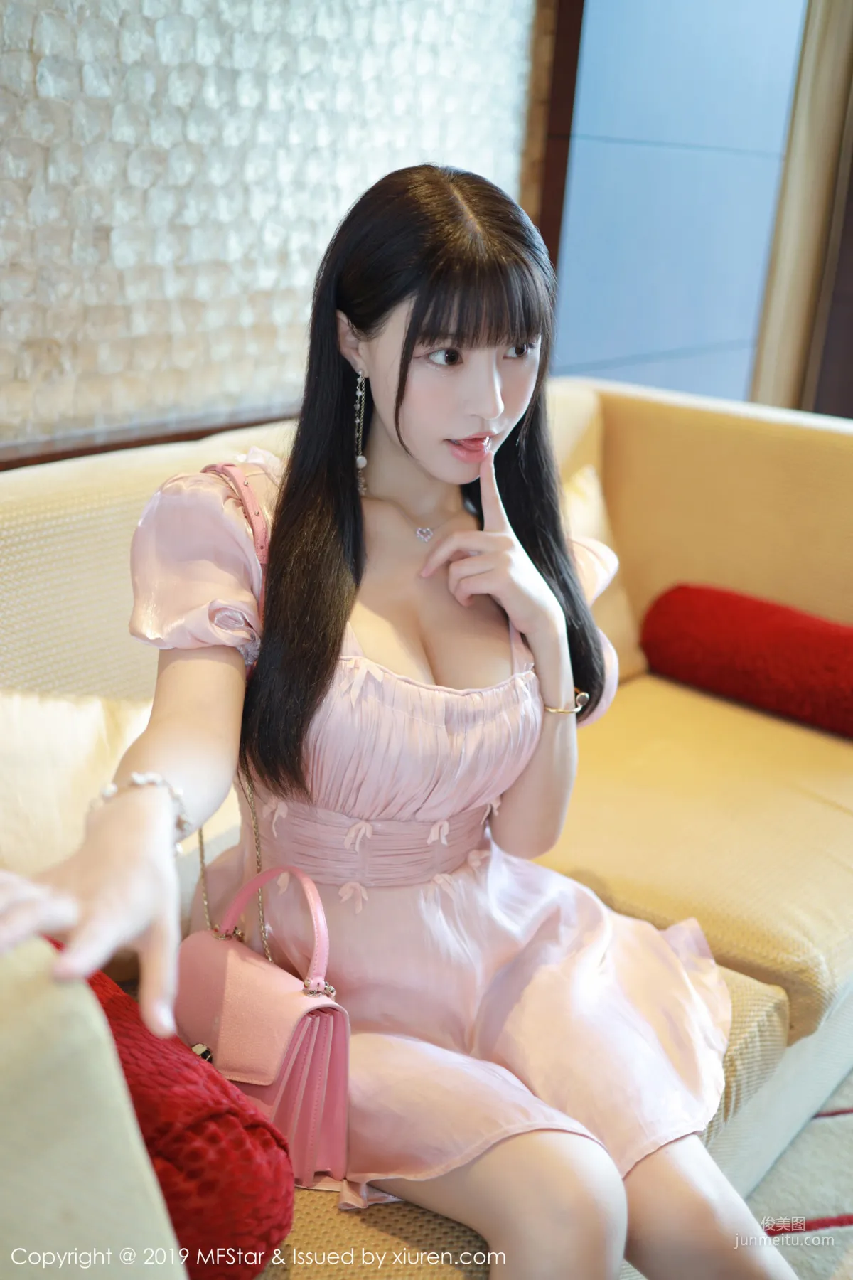 Flower Barbie Keer From Beginner to Indoor Private Shoot Charm [MFStar] Vol.217 Photo Set photo 19