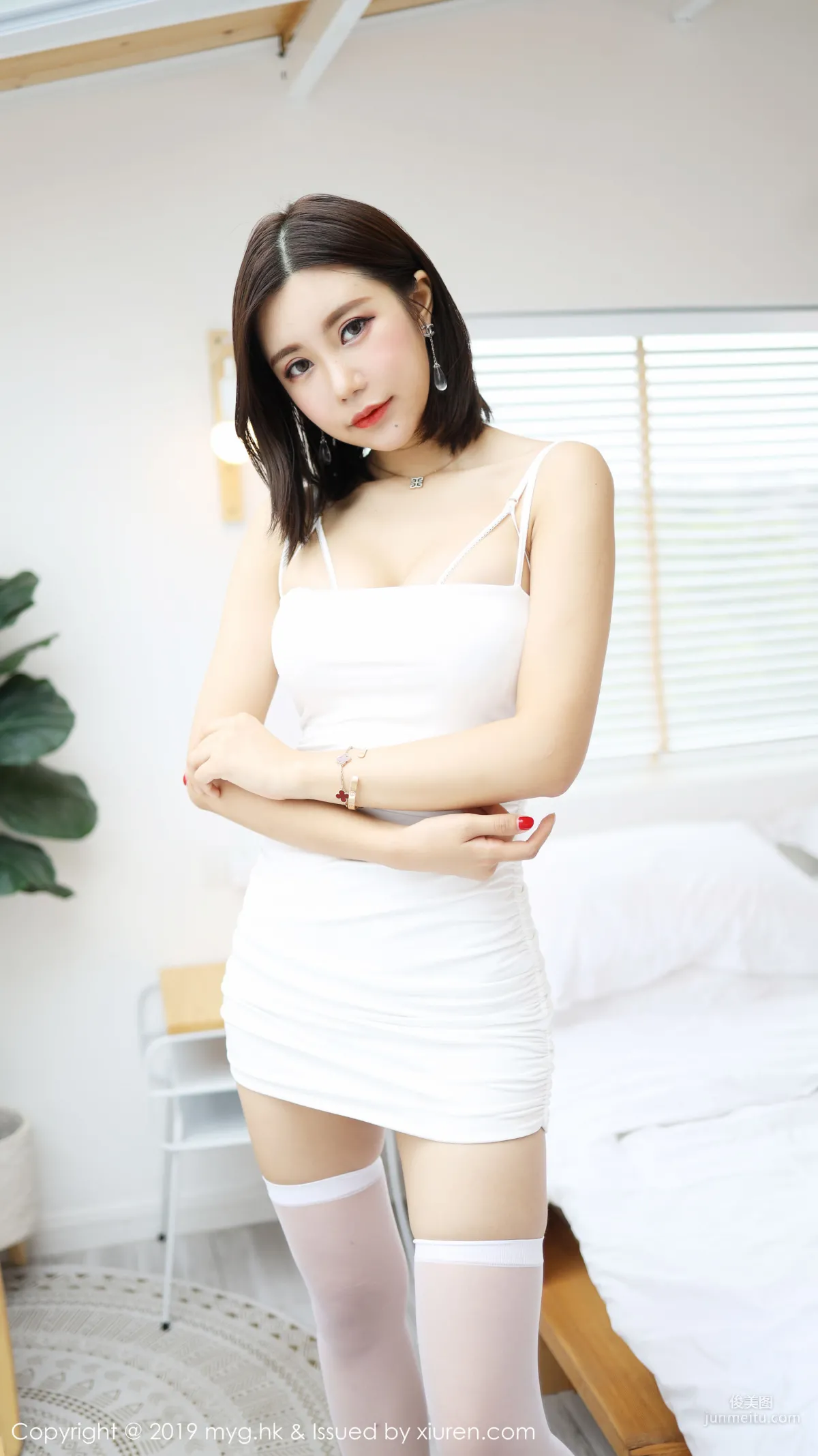 Qi Lijia ula The Delicacy of Lace Cutout Lingerie and the Temptation of Stockings [MyGirl] Vol.401 Photo Set photo 9