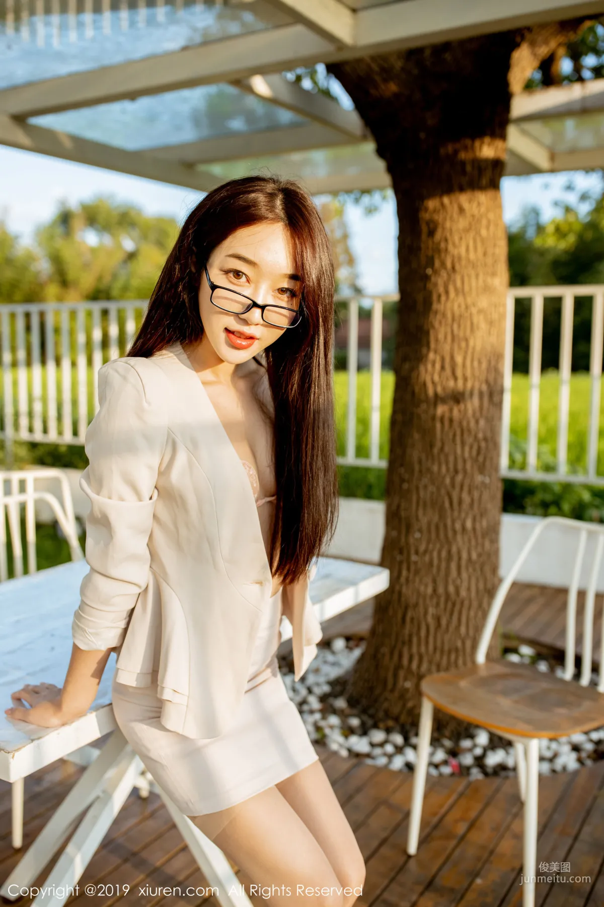 Xiao Jiuyue, Sexy Secretary OL [XiuRen] No.1700 Photo Set photo 8