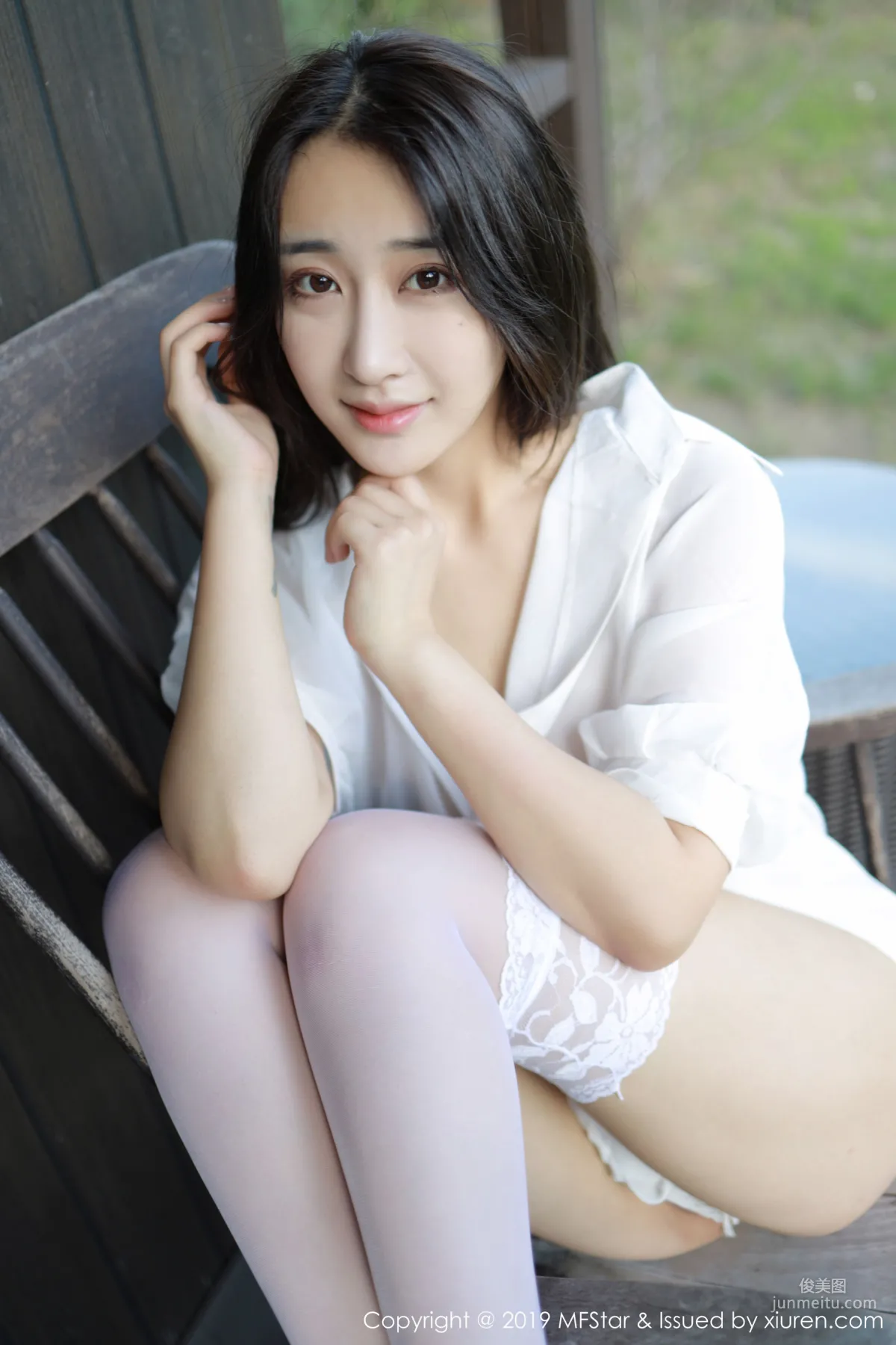Betty Lin Zixin, Premium White Shirt Lady [MFStar] Vol.219 Photo Set photo 50