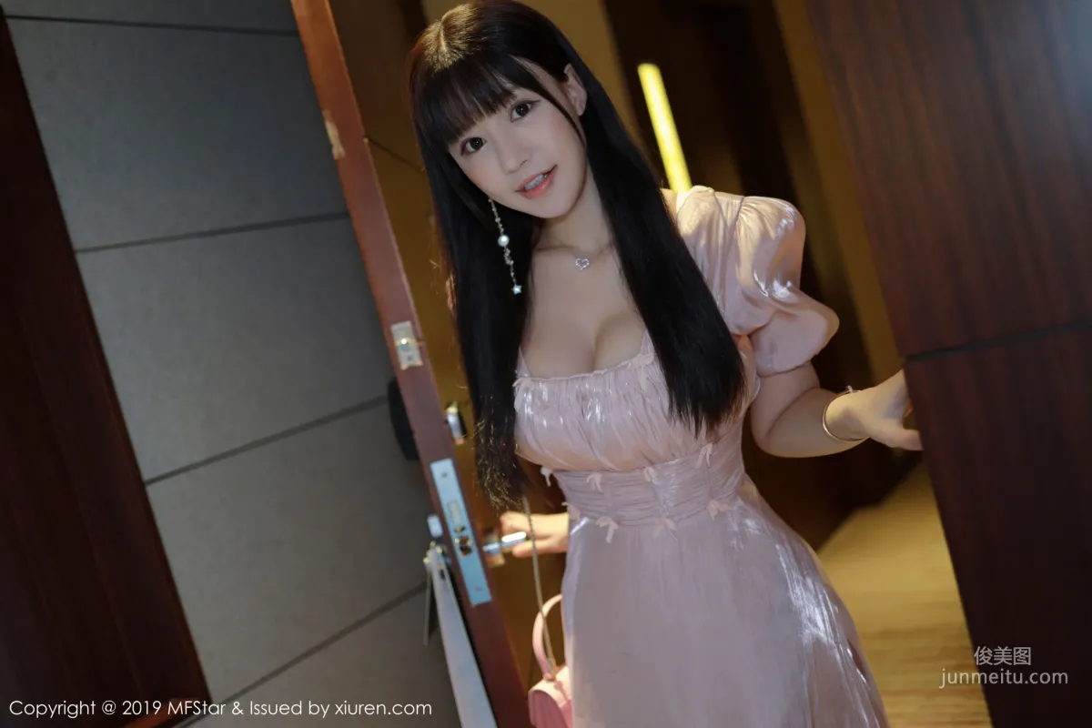 Flower Barbie Keer From Beginner to Indoor Private Shoot Charm [MFStar] Vol.217 Photo Set photo 5