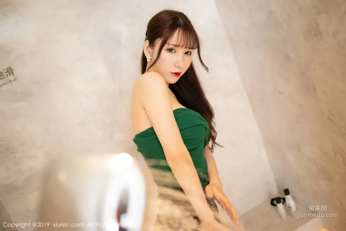 Zhou Yuxi Sandy, Dripping Wet Private Shoot Charm, [XiuRen] No.1703 Photo Set photo 27