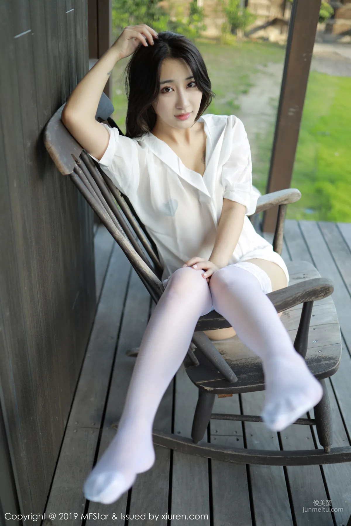 Betty Lin Zixin, Premium White Shirt Lady [MFStar] Vol.219 Photo Set photo 47