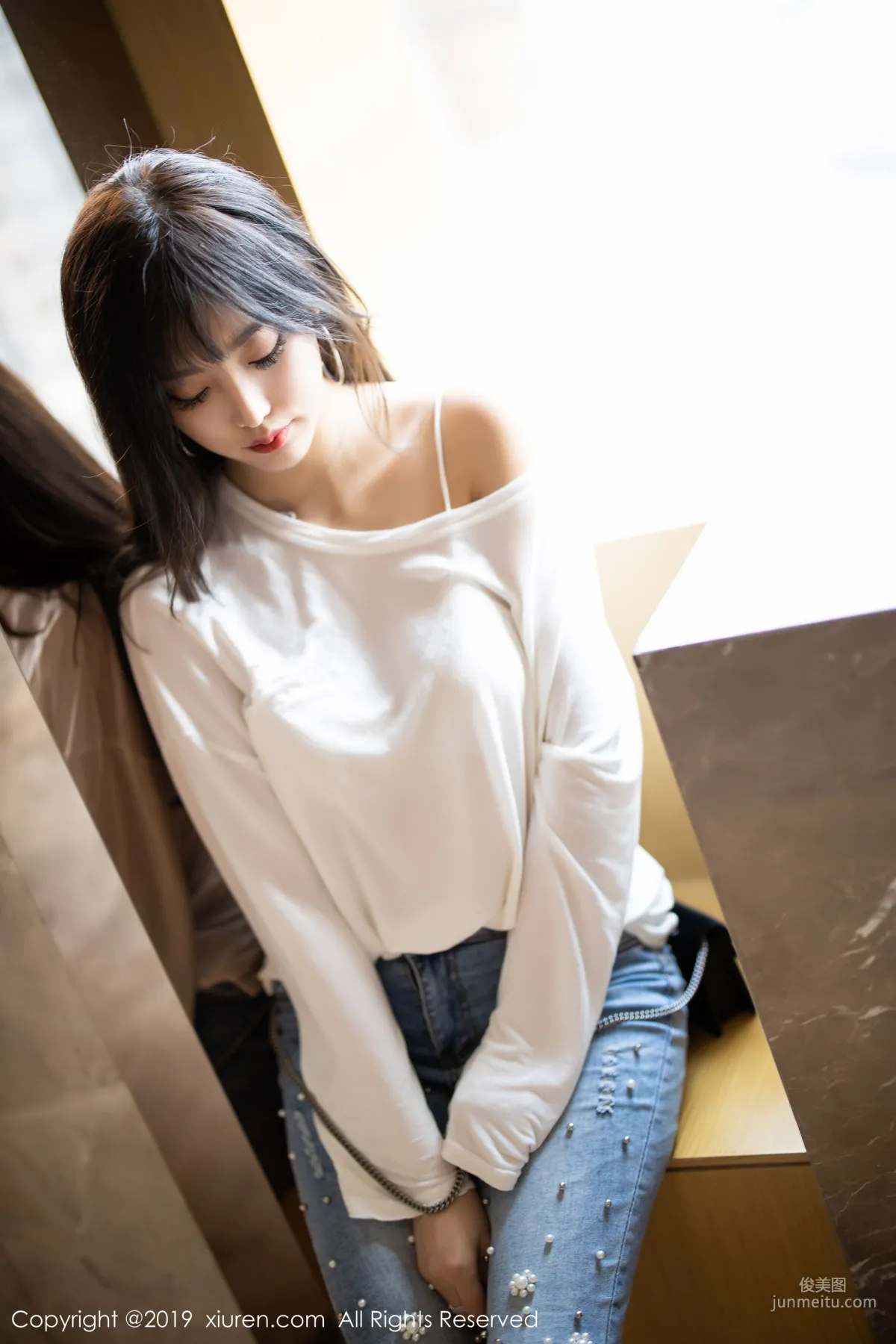 Yang Chenchen sugar "Net Stockings, Beautiful Legs, Curves Temptation" [XiuRen] No.1746 Photo Set photo 13
