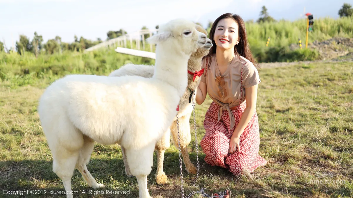 Yi'er Latte Outdoor Fresh Sweet Style Series [XiuRen] No.1718 Photo Set photo 26