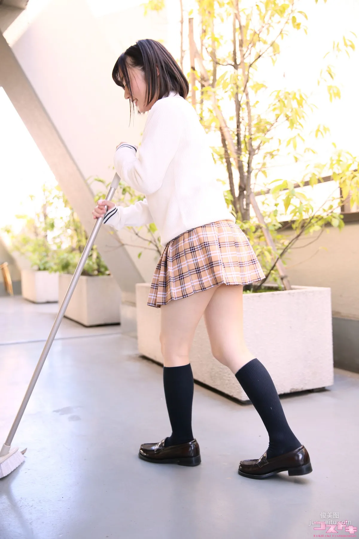 [Cosdoki] 桃井さくら momoisakura_pic_seifuku1 寫真集 53