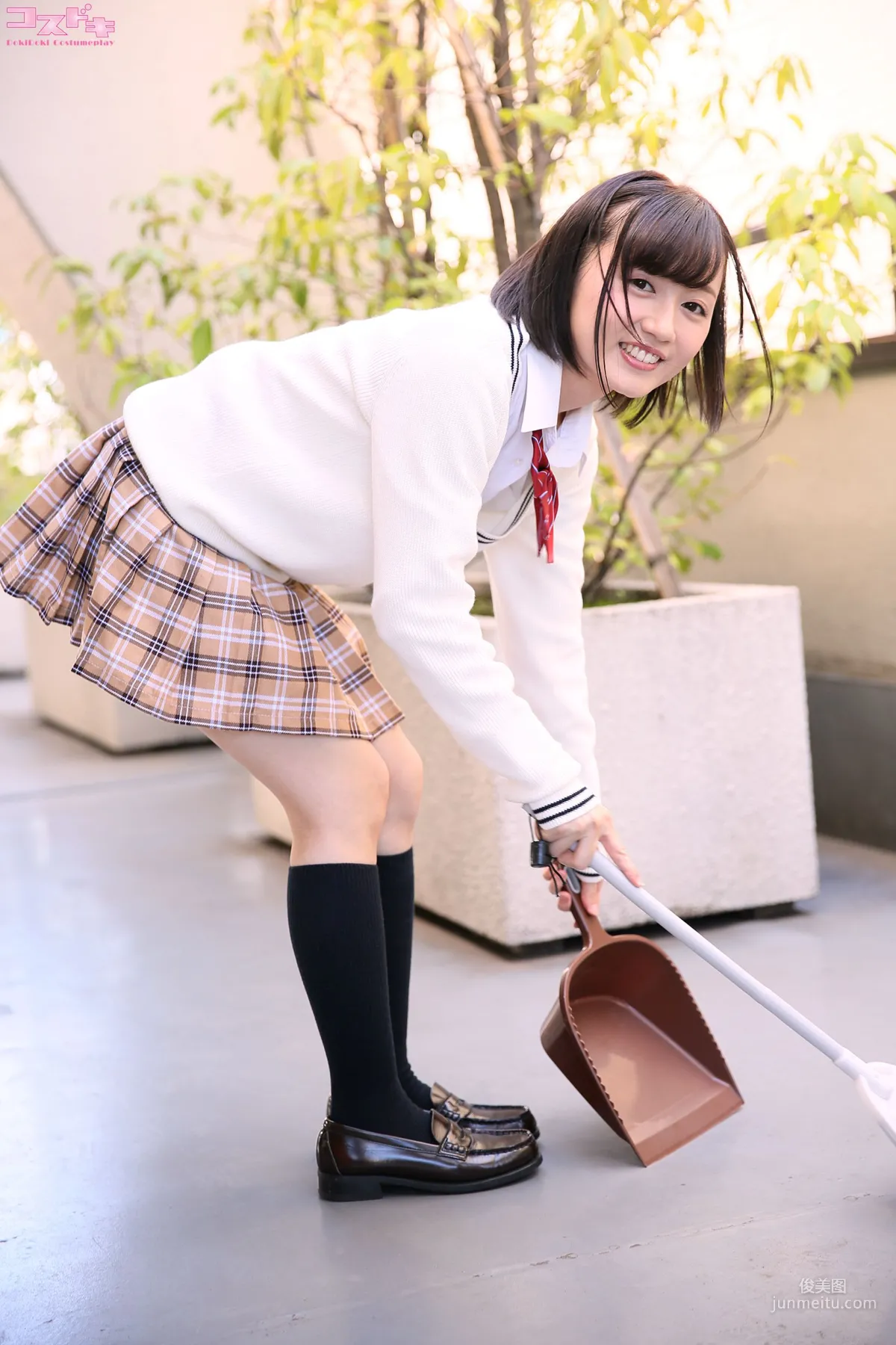 [Cosdoki] 桃井さくら momoisakura_pic_seifuku1 寫真集 42