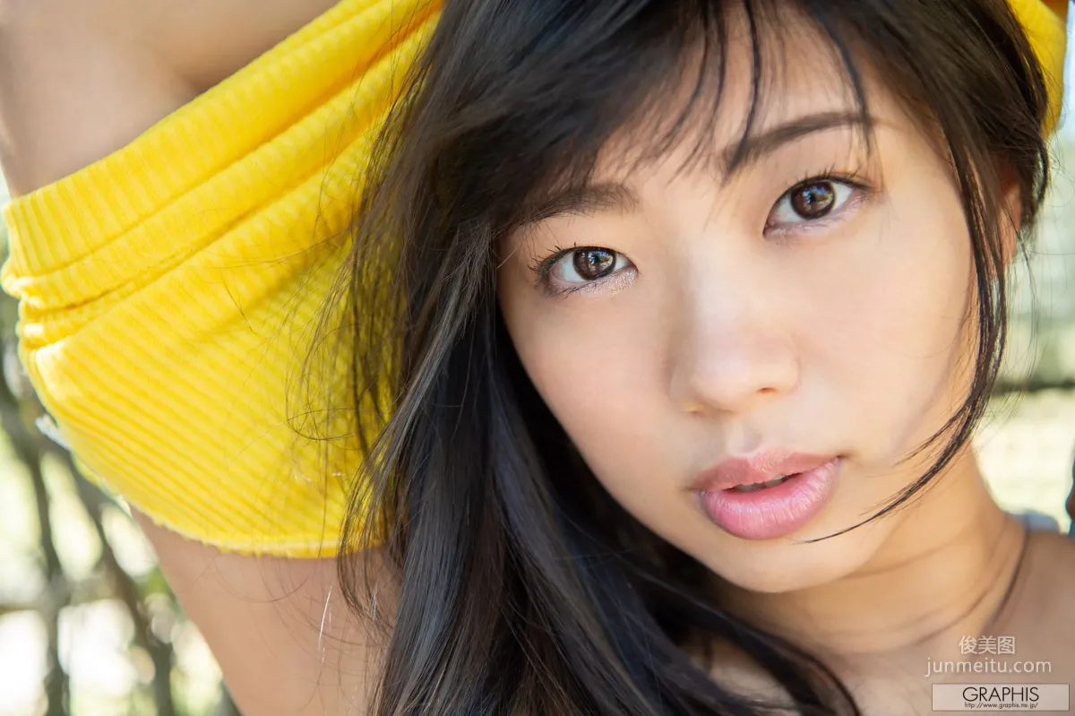 Matsuri Kiritani, Le Soleil [Graphis] Special Photo Set photo 27
