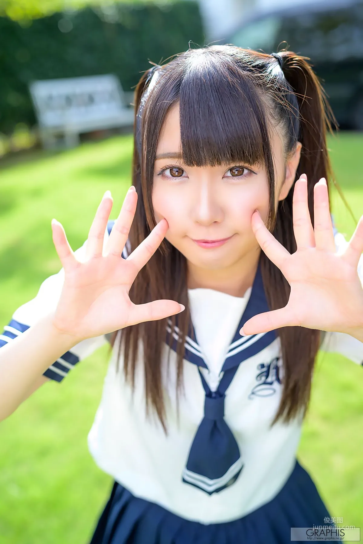夢見照うた(夢見照歌)《Innocent Girl》 [Graphis] Special 寫真集 13