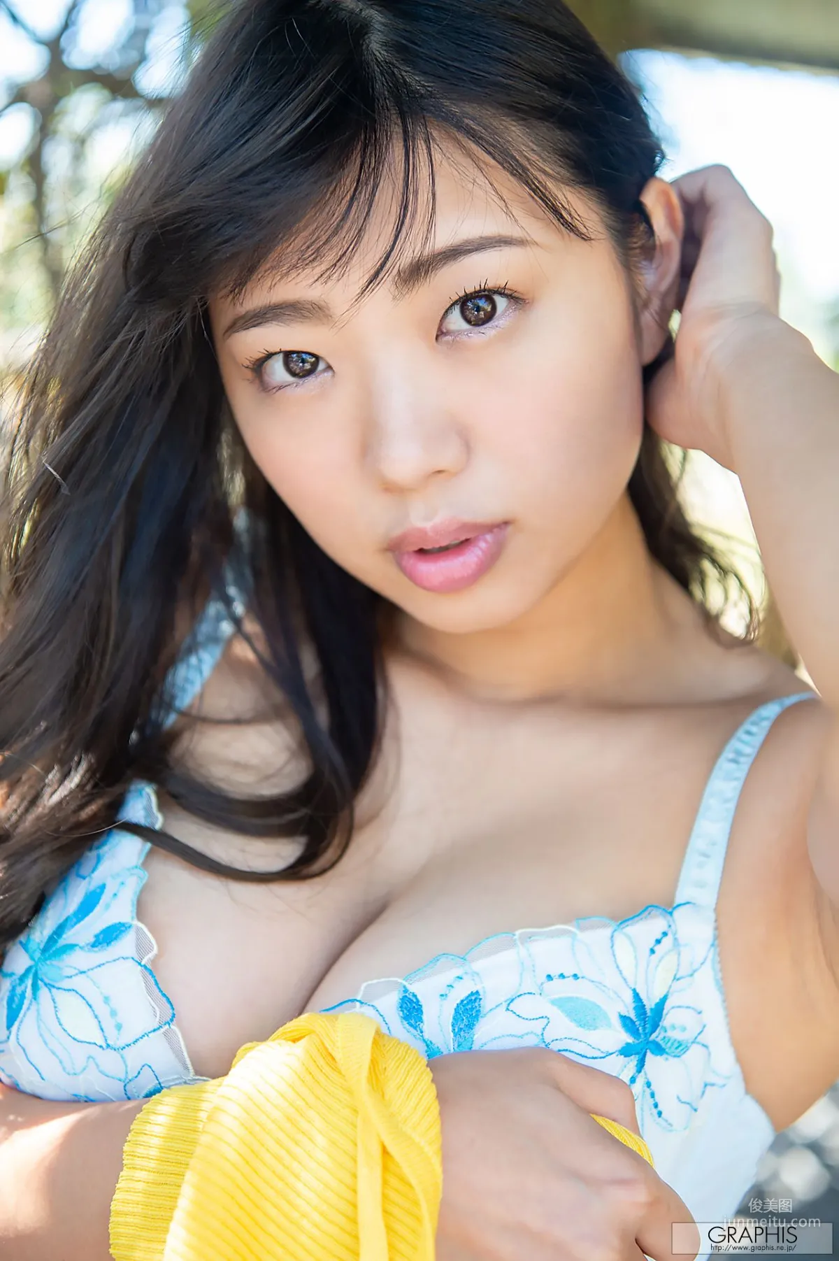 Matsuri Kiritani, Le Soleil [Graphis] Special Photo Set photo 29
