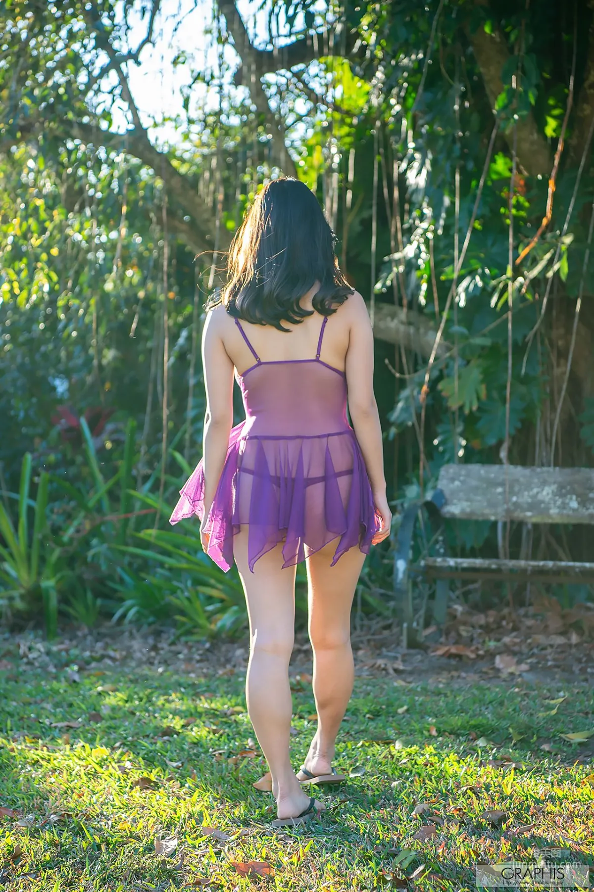 Matsuri Kiritani, Le Soleil [Graphis] Special Photo Set photo 31
