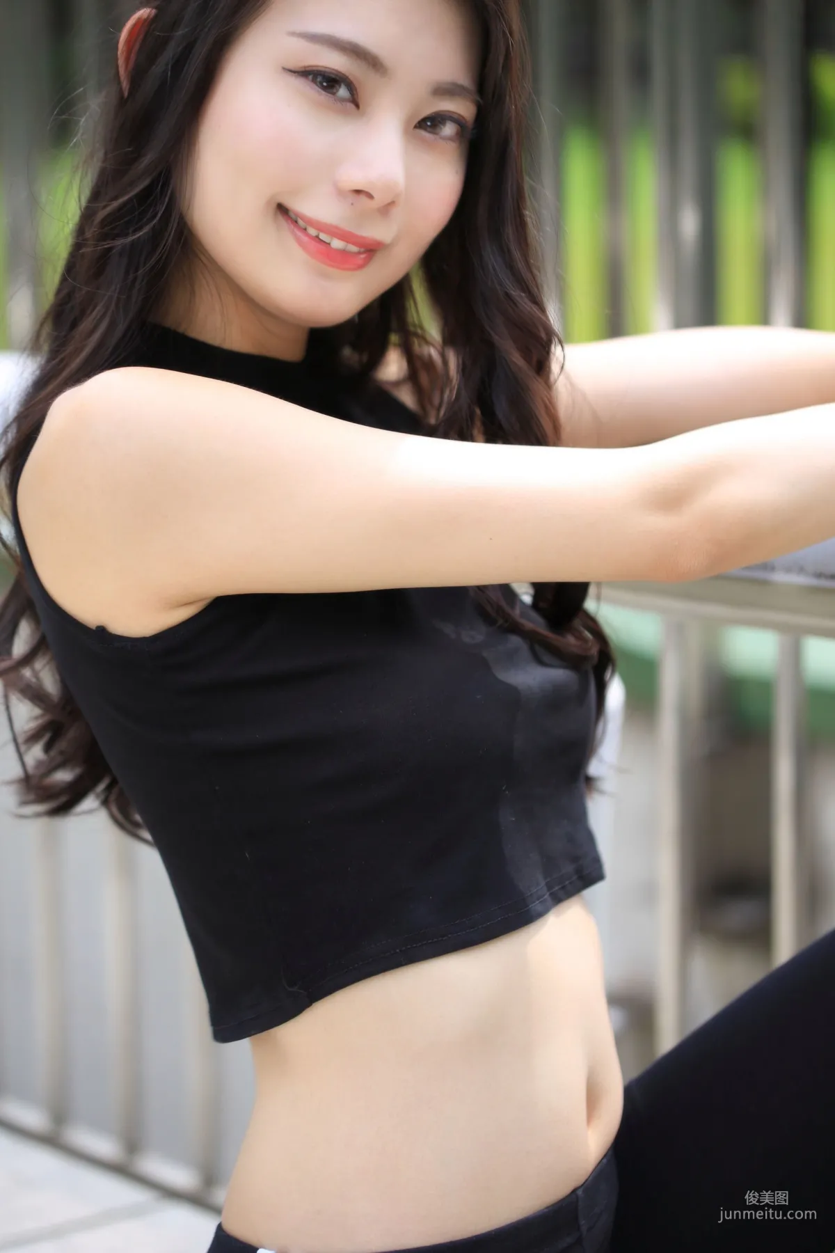 Sumire Jelly すみれゼリ 野乃すみれ《Healthy OUTIE》 写真集30
