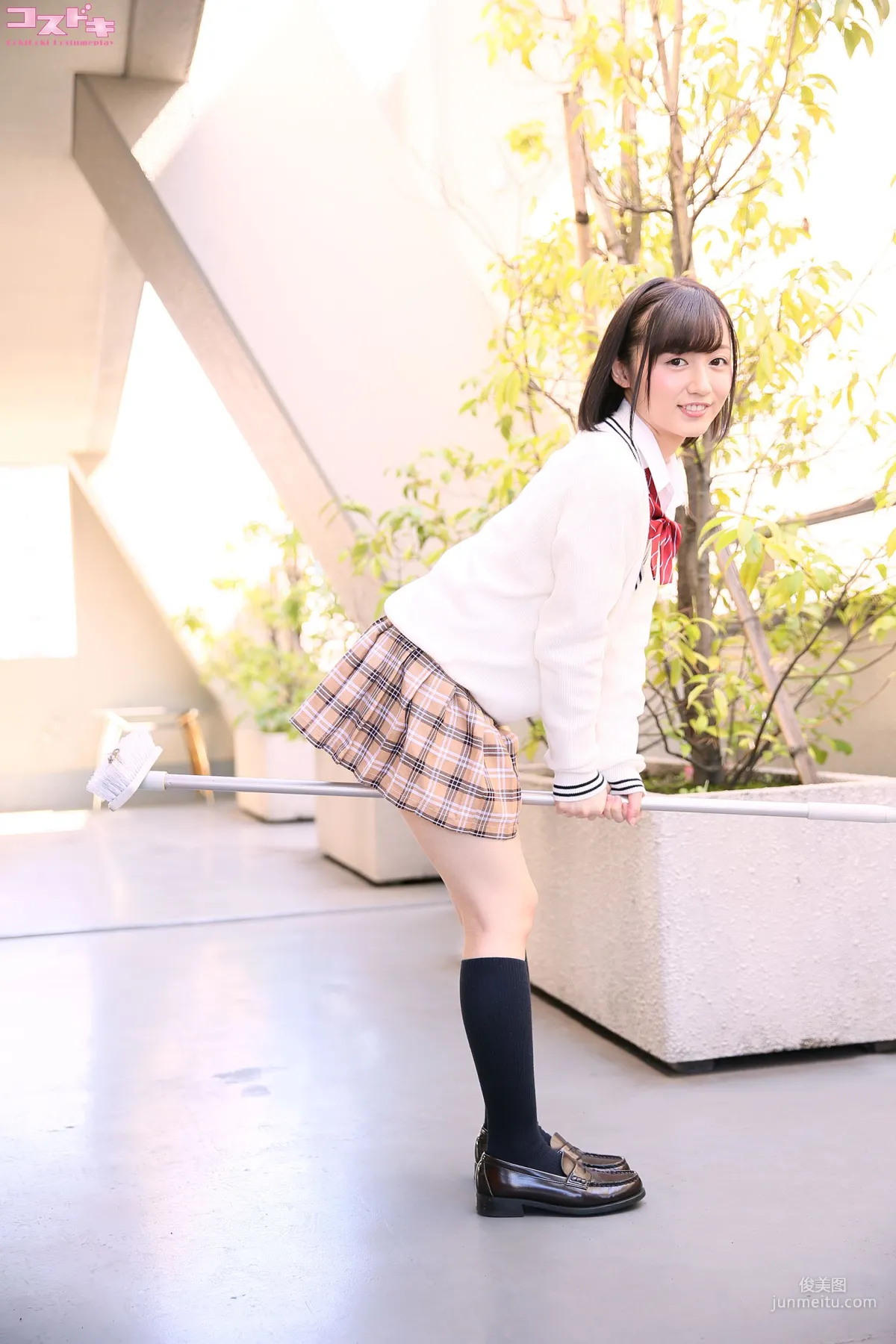 [Cosdoki] 桃井さくら momoisakura_pic_seifuku1 寫真集 47