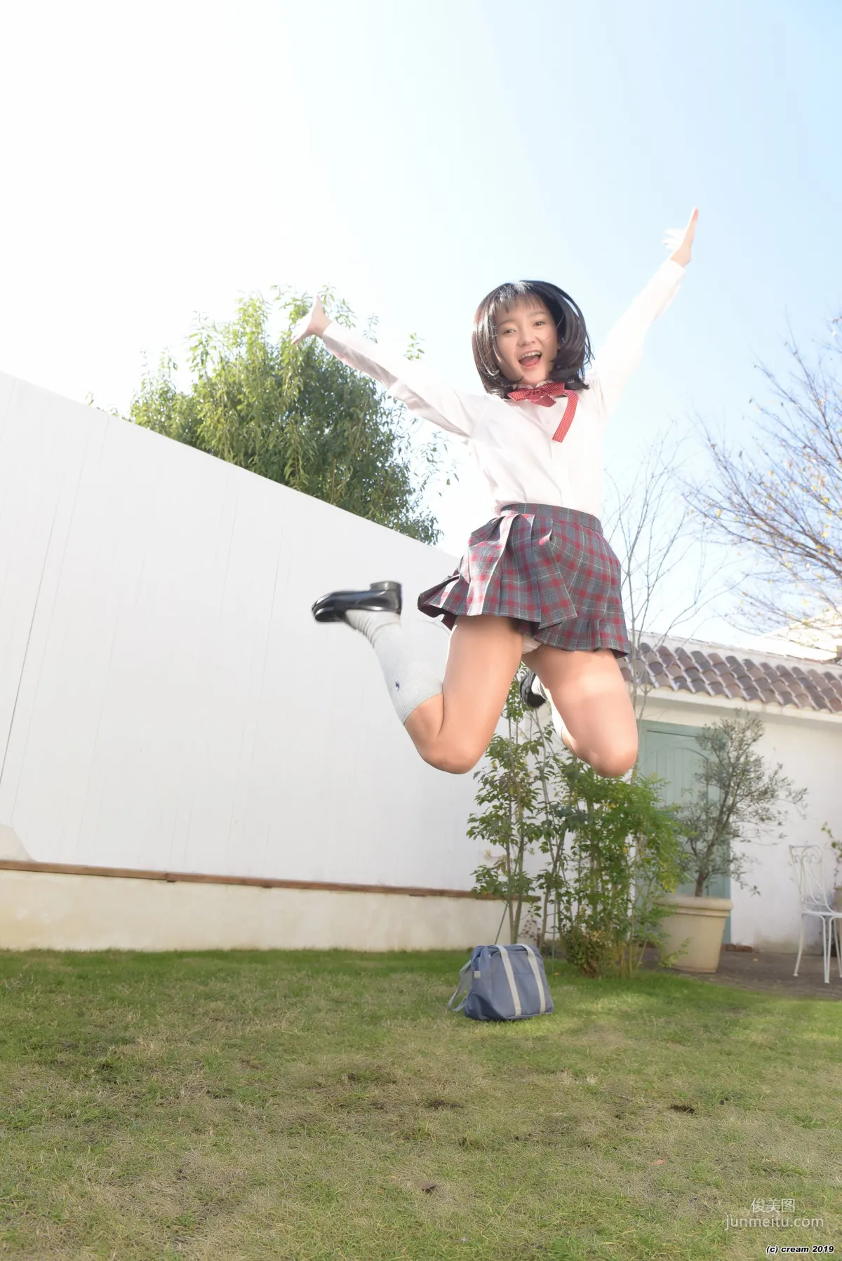 [LOVEPOP] 西永彩奈《Ayana Stripes - (Cream) - PPV》 寫真集 25
