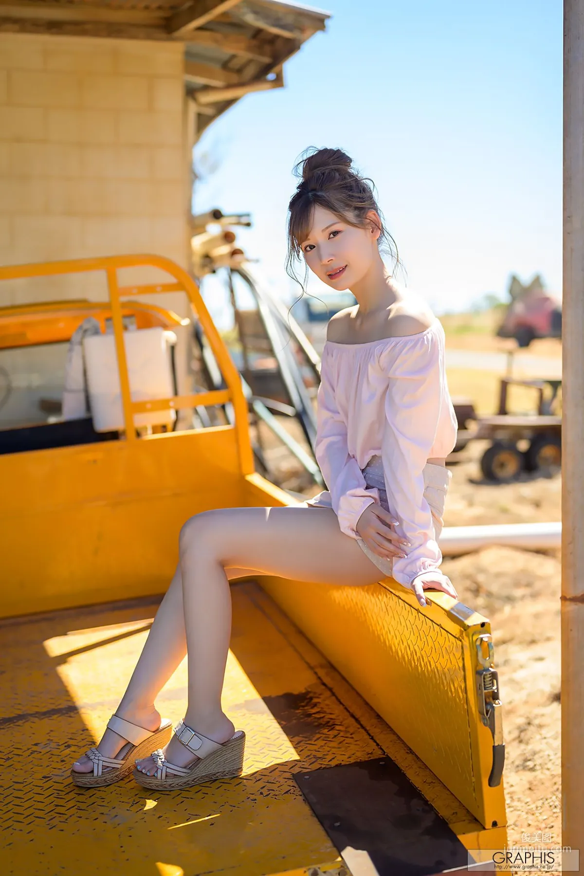 明裡つむぎ(明裡紬)《Moment》 [Graphis] Special Gravure 寫真集 54