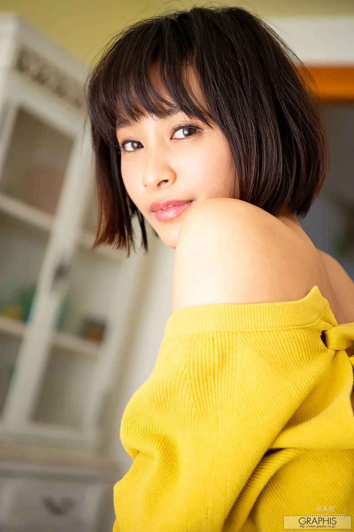Rika Aimi: Graphis First Gravure photo 25