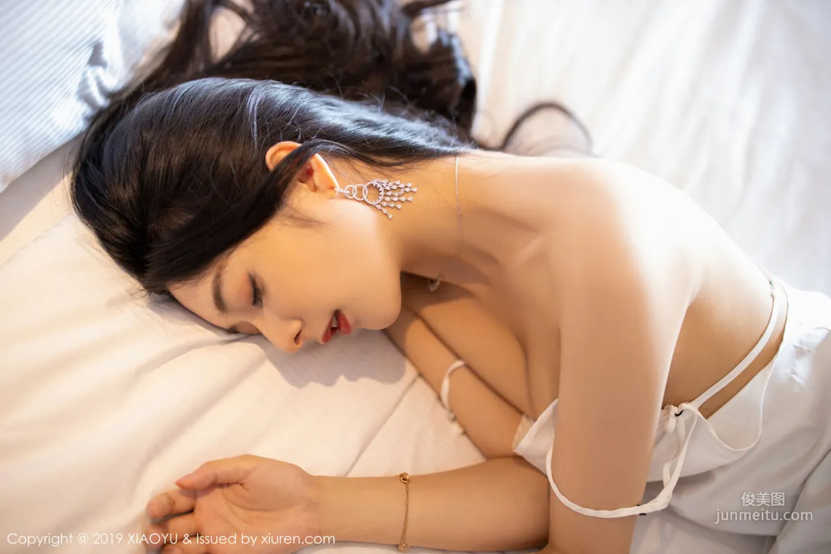 Angela Xiao Reba 'Slender Beautiful Legs in Alluring Pose' [XIAOYU] Vol.177 Photo Set photo 59