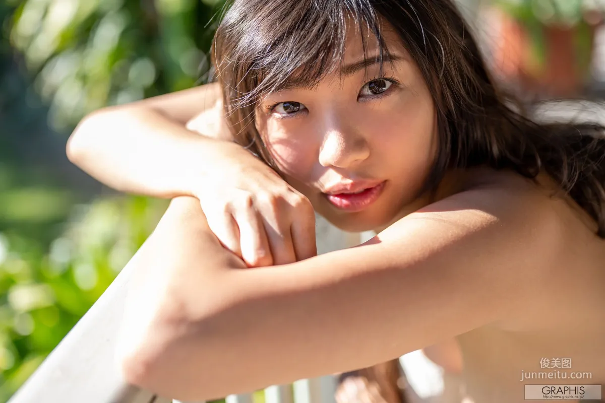Matsuri Kiritani, Le Soleil [Graphis] Special Photo Set photo 37