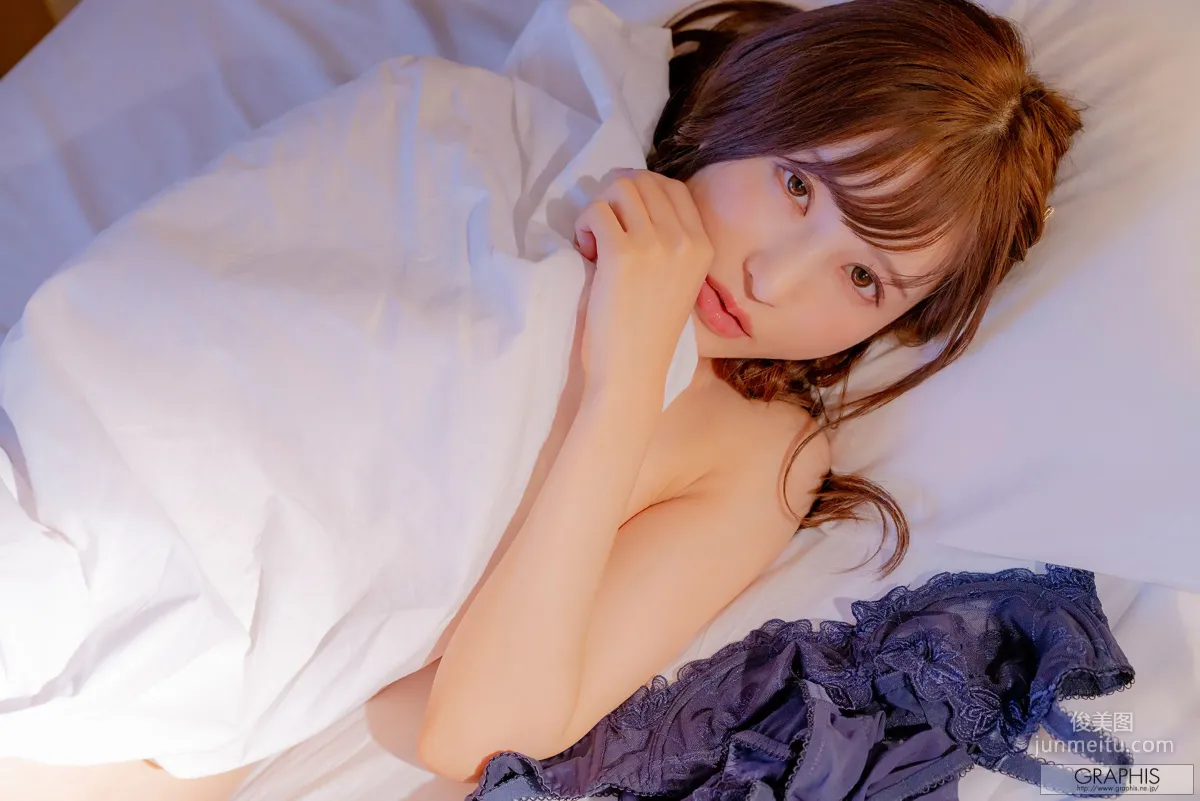 Moe Amatsuka, HONEY [Graphis] Gals456 Photo Set photo 54