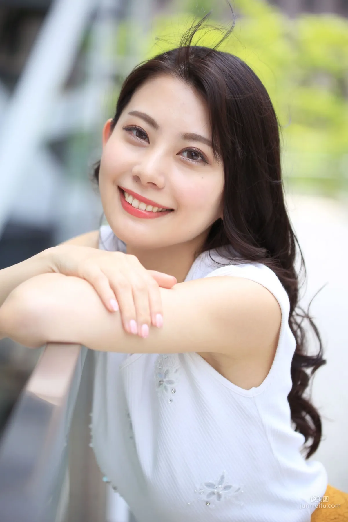 Sumire Jelly すみれゼリ 野乃すみれ《Healthy OUTIE》 写真集6