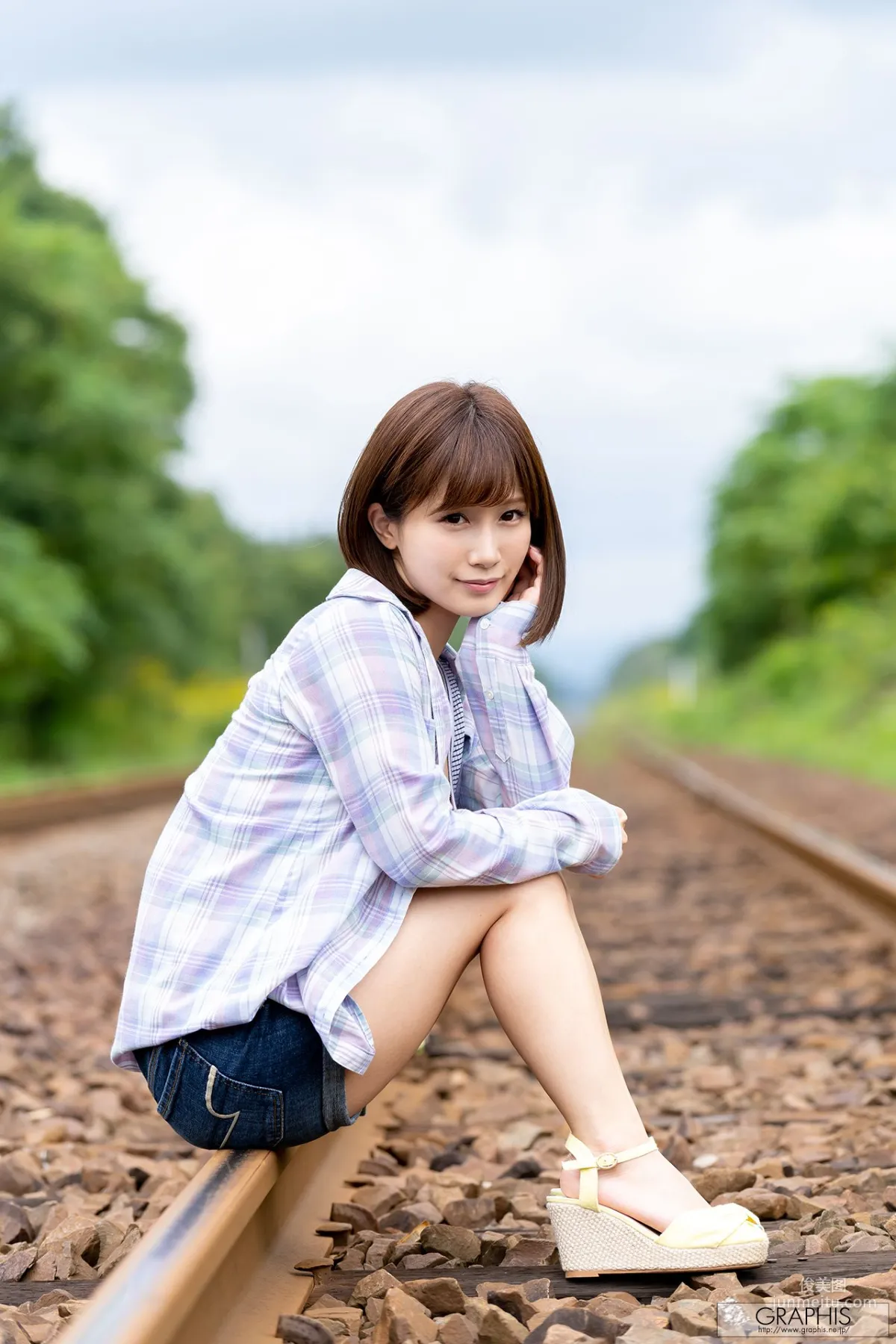 小島みなみ(小島南)《Happiness》 [Graphis] Special Gravure 寫真集 2