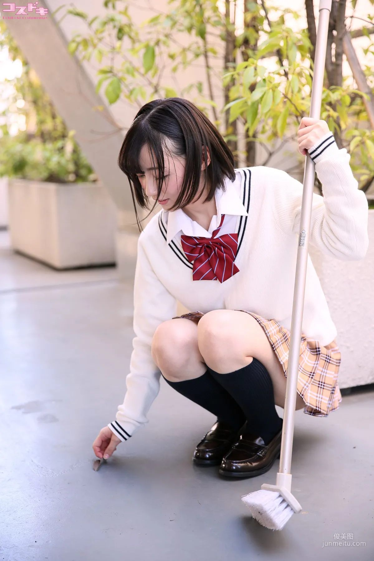 [Cosdoki] 桃井さくら momoisakura_pic_seifuku1 寫真集 56
