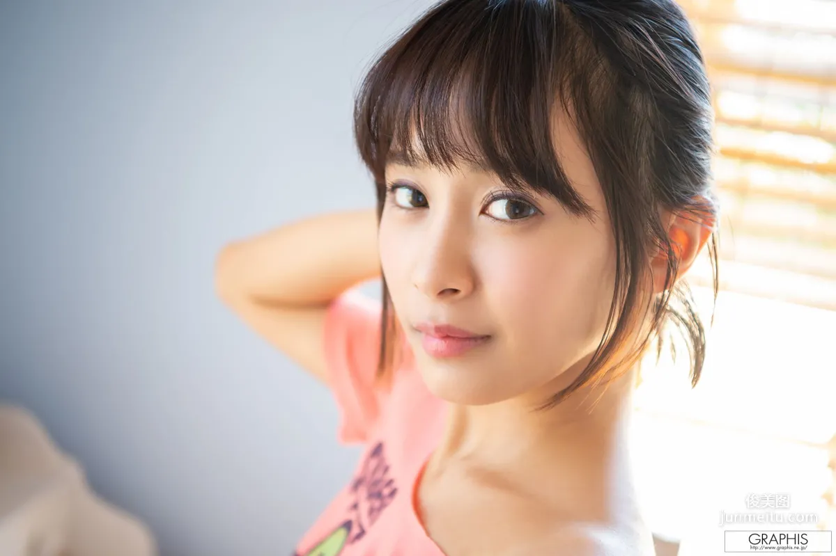 Rika Aimi: Graphis First Gravure photo 32