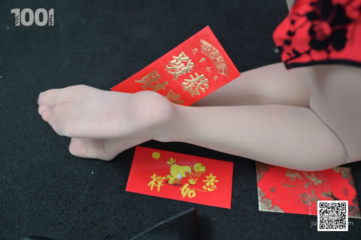 Model Zhen Zhen "Concentrated Capsule 2" [One Thousand and One Nights] Silk Feet and Beautiful Legs Photo Set photo 80