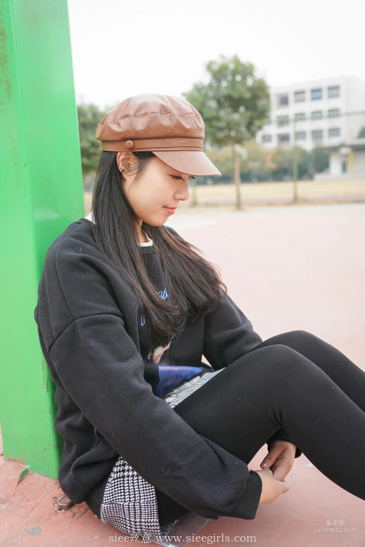 Xiong Xiong, Senior Girl Will Accompany You in the New Year [SIEE] No.403 Photo Set photo 62