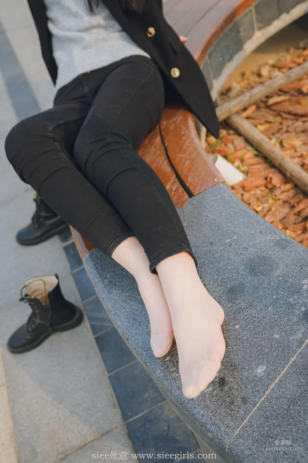 Min Min: SIEE No. 392 photo 39
