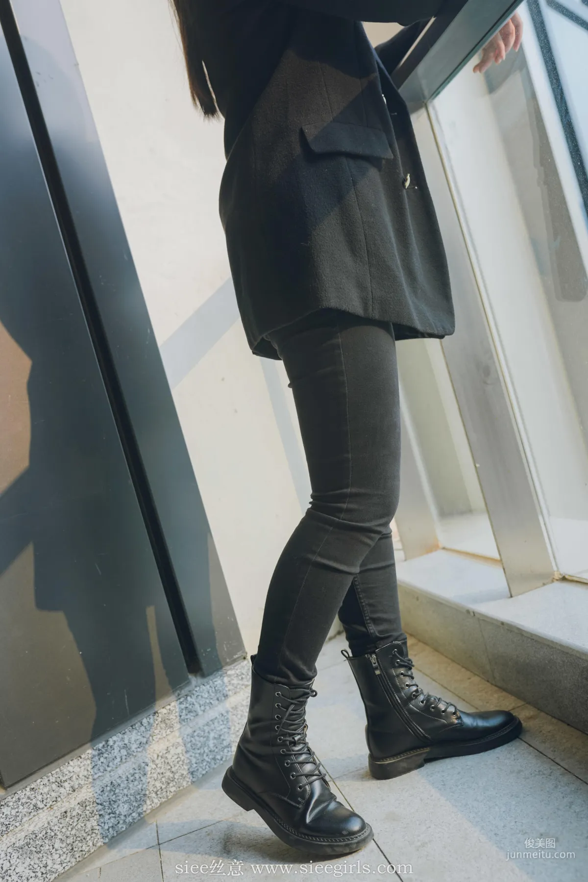 Min Min: SIEE No. 392 photo 55