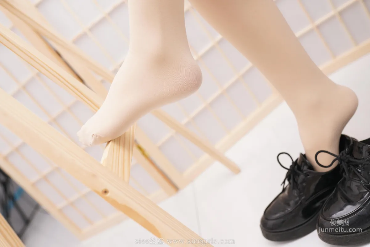 瑶瑶《缠绵的冬雨》 [丝意SIEE] No.423 写真集31