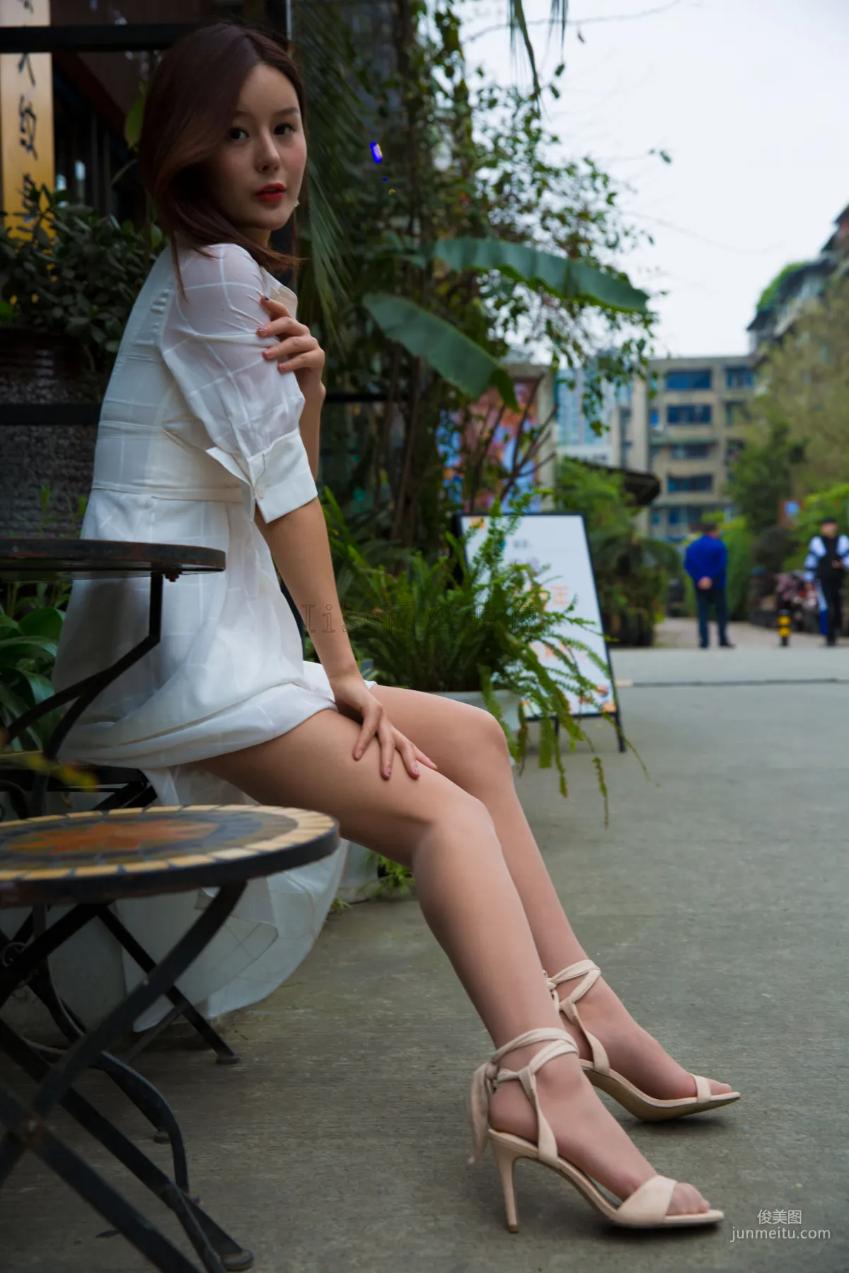 [GIRLISS] ROSI Under the Skirt of the Cool Ice Winter Photo Set photo 8