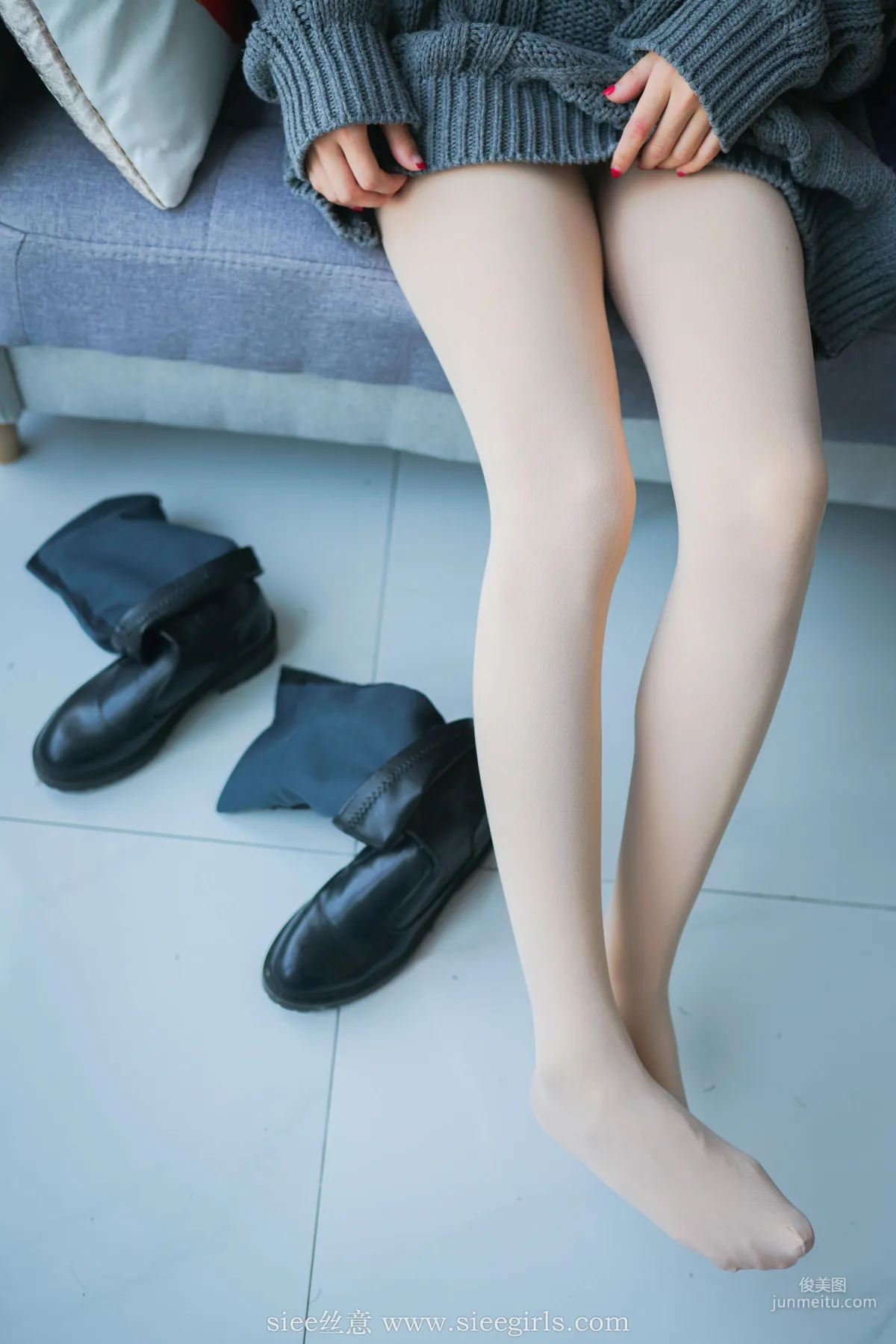 Qianqian, Time Is Short, the World Is Far [SIEE] No.395 Photo Set photo 20