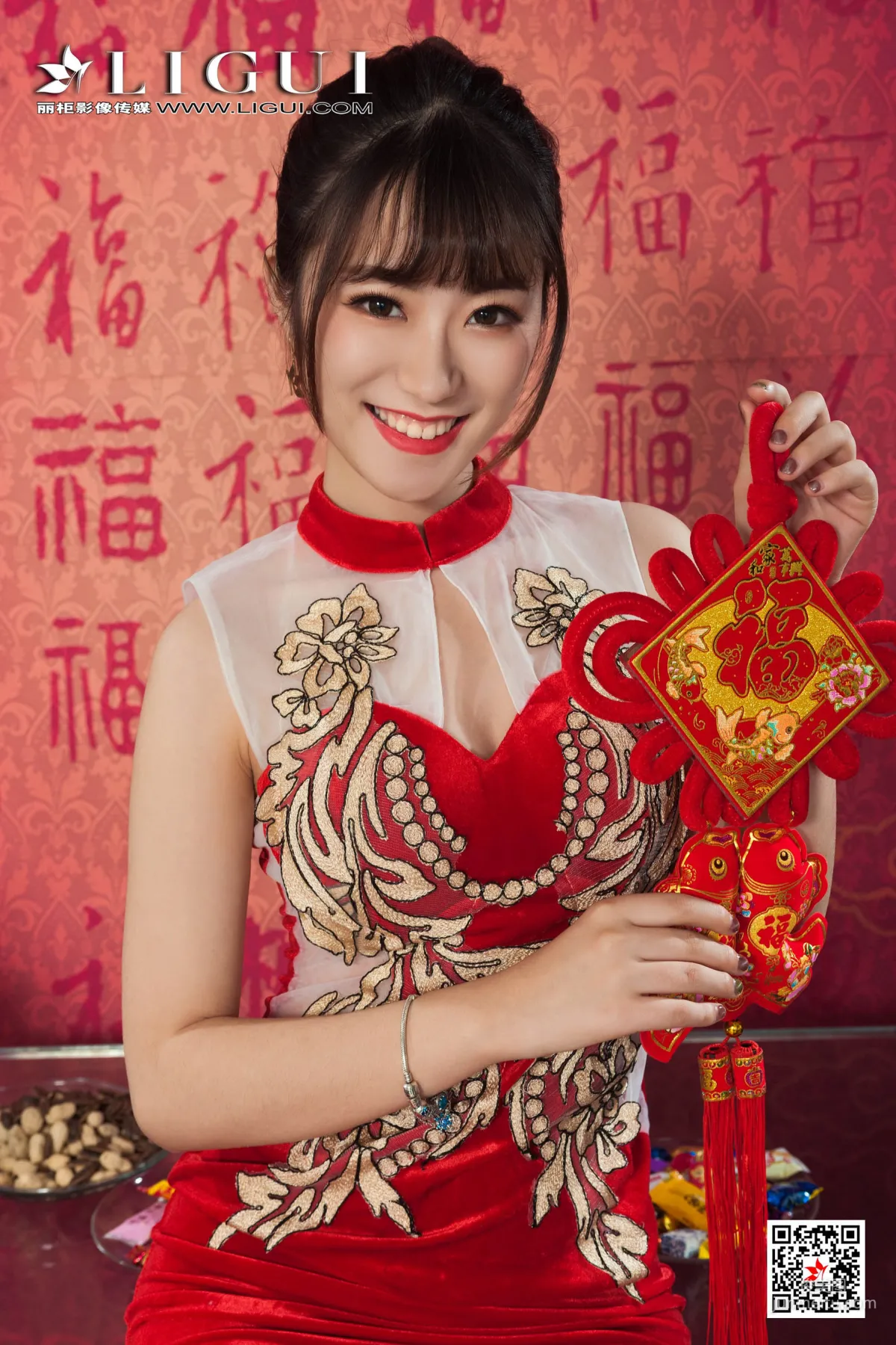 Pan Pan & An Na, Qipao Sisters Celebrate the New Year [Ligui] Photo Set photo 13