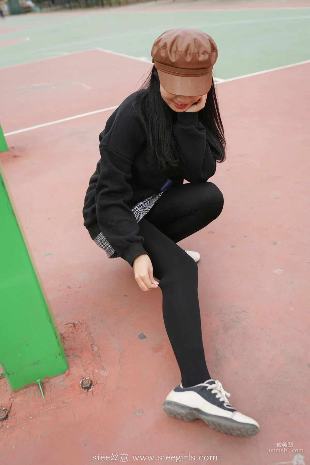 Xiong Xiong, Senior Girl Will Accompany You in the New Year [SIEE] No.403 Photo Set photo 29