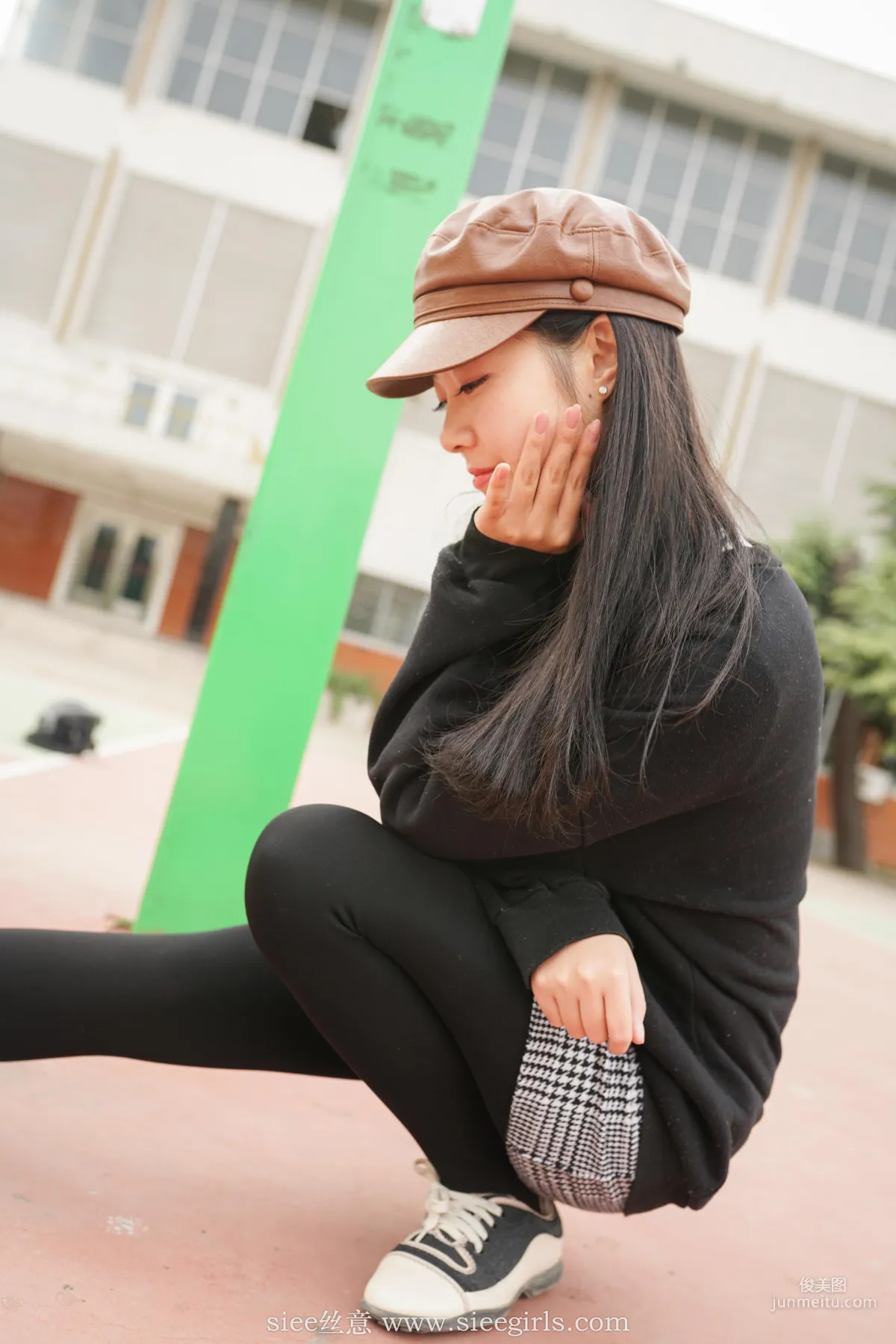 Xiong Xiong, Senior Girl Will Accompany You in the New Year [SIEE] No.403 Photo Set photo 38