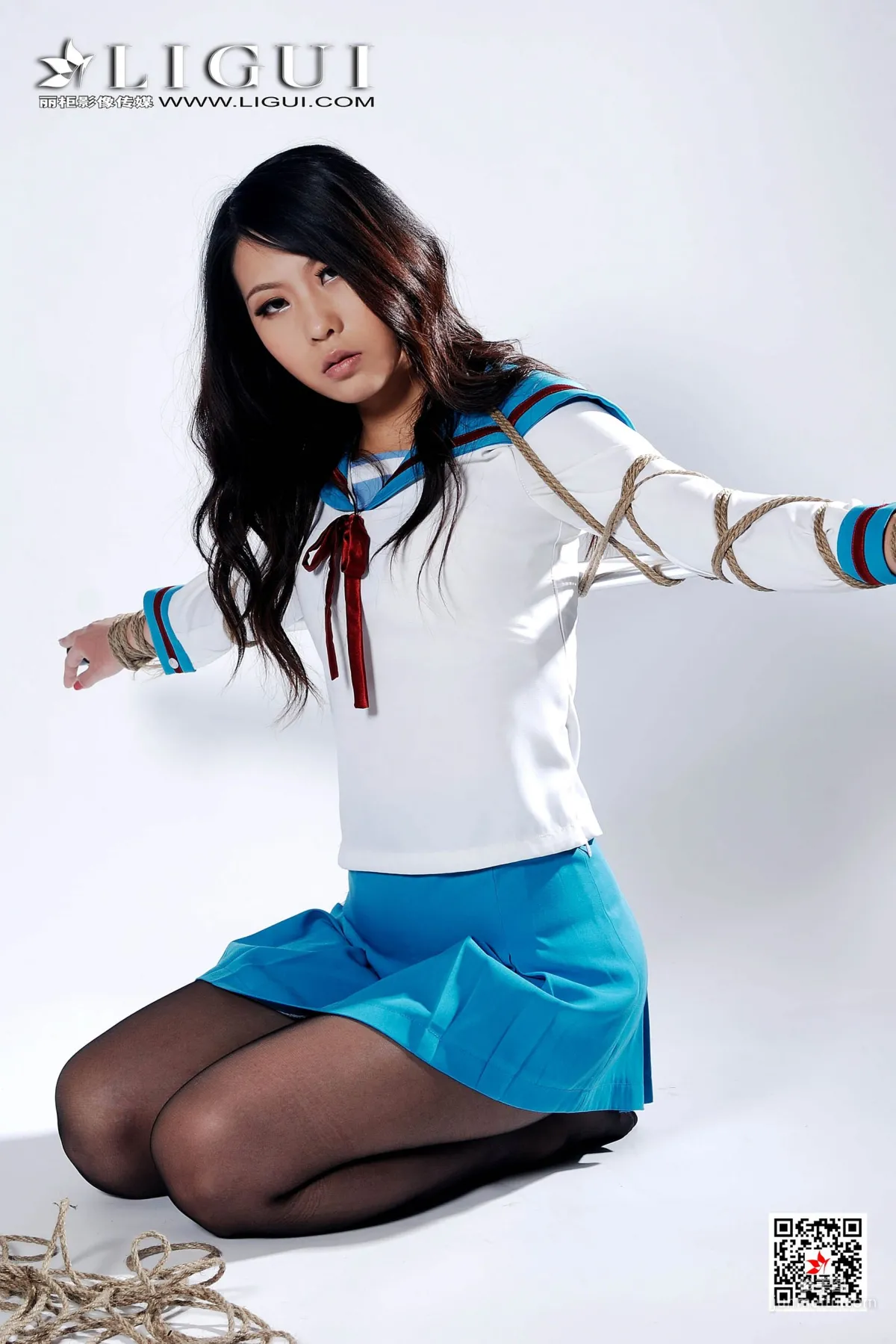 Model 幽幽《制服黑丝捆绑》 [丽柜美束Ligui] 写真集16