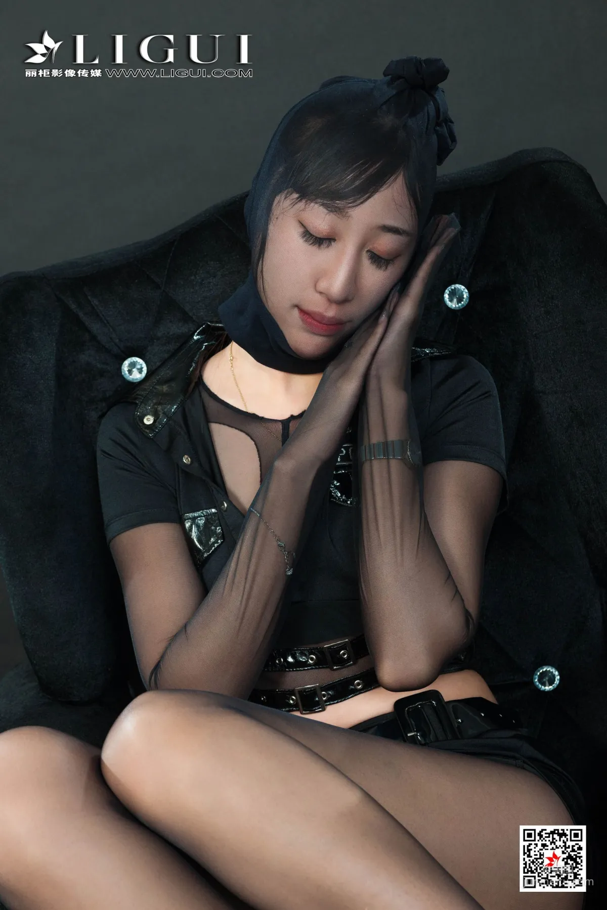 Model 軒軒《鐐铐黑絲女警》 [麗櫃Ligui] 網絡麗人 寫真集 8