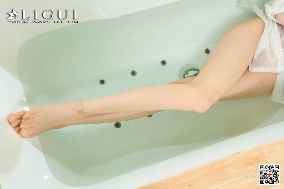 Model Tu Zi Bathroom White Shirt Wet Body Silk Stockings [Ligui] Photo Set photo 44