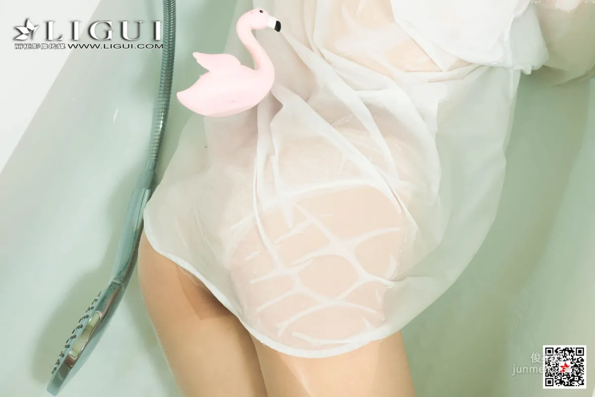 Model Tu Zi Bathroom White Shirt Wet Body Silk Stockings [Ligui] Photo Set photo 34