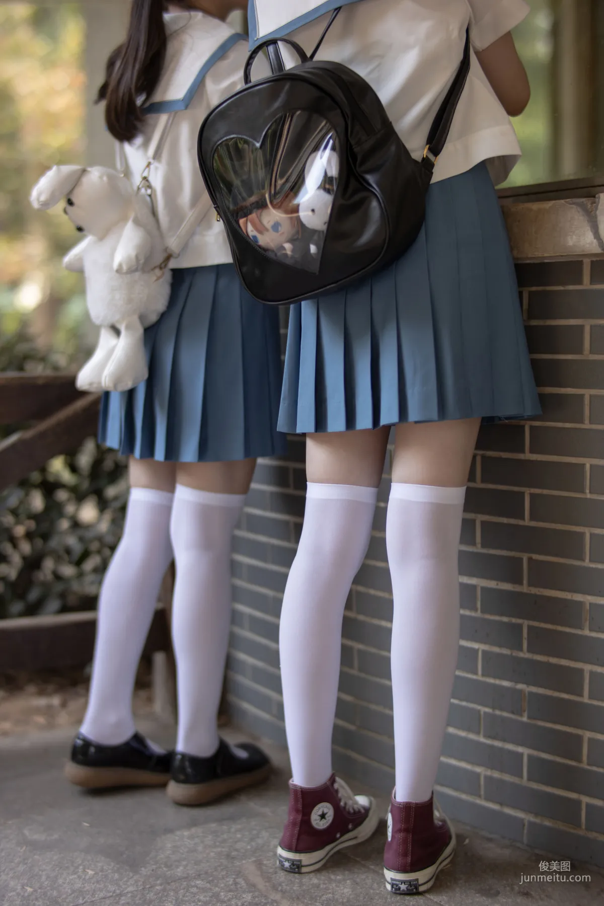 默陌&Aika《80D白丝过膝袜》 [森萝财团] JKFUN-025 写真集51