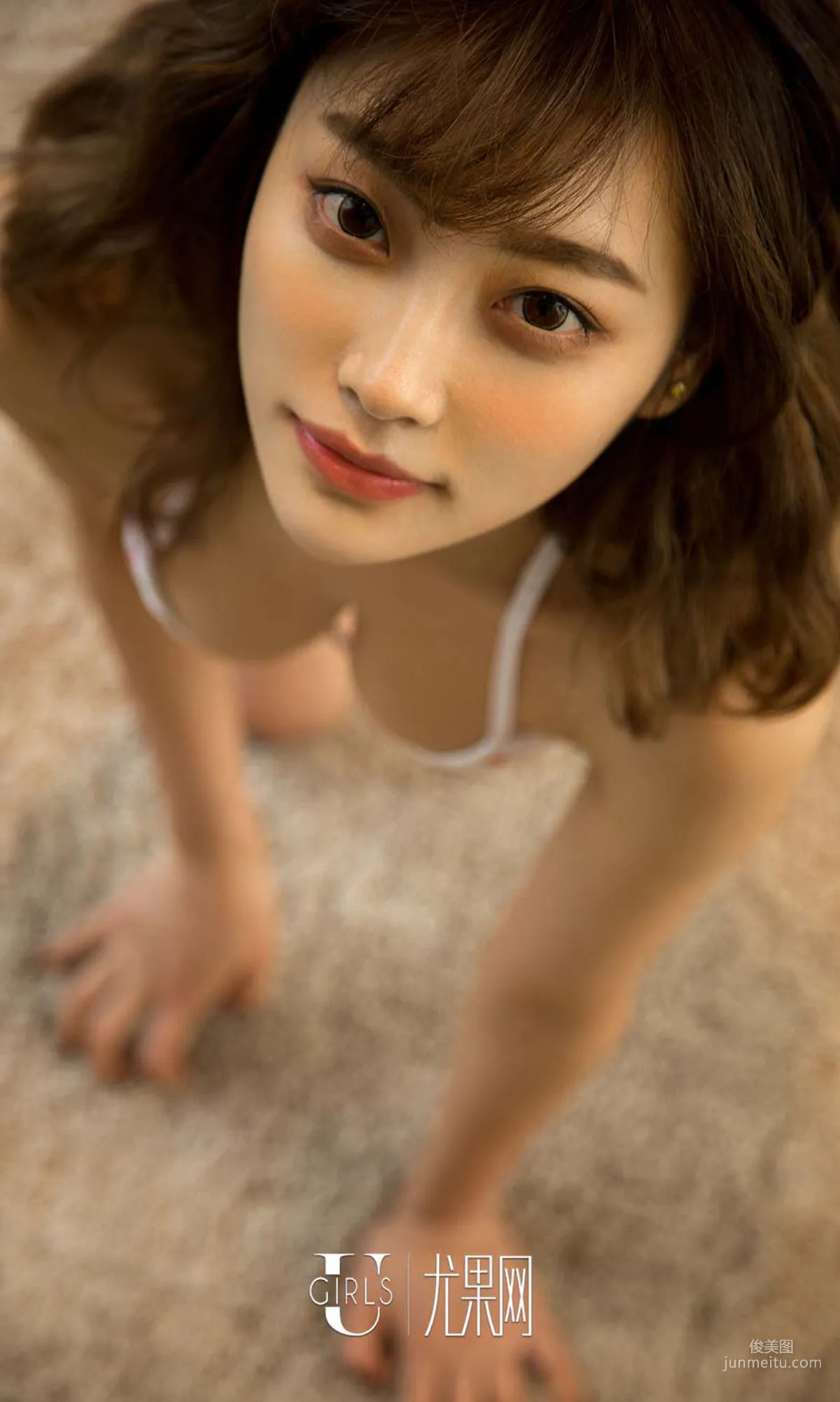 杨晨晨《晨间雨露》 [尤果圈爱尤物] No.1719 写真集33