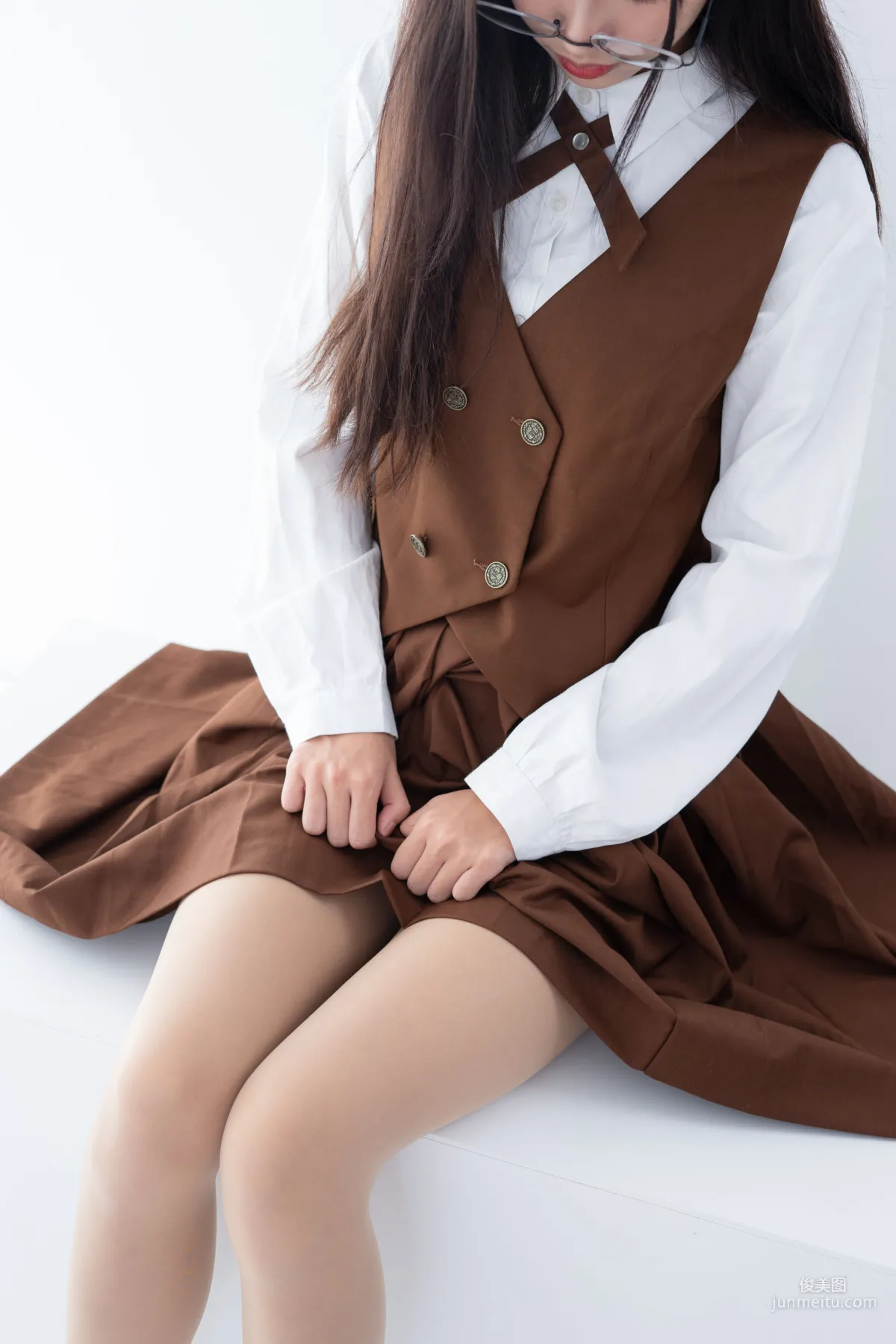 小梓《肉丝30D》 [森萝财团] JKFUN-033 写真集31