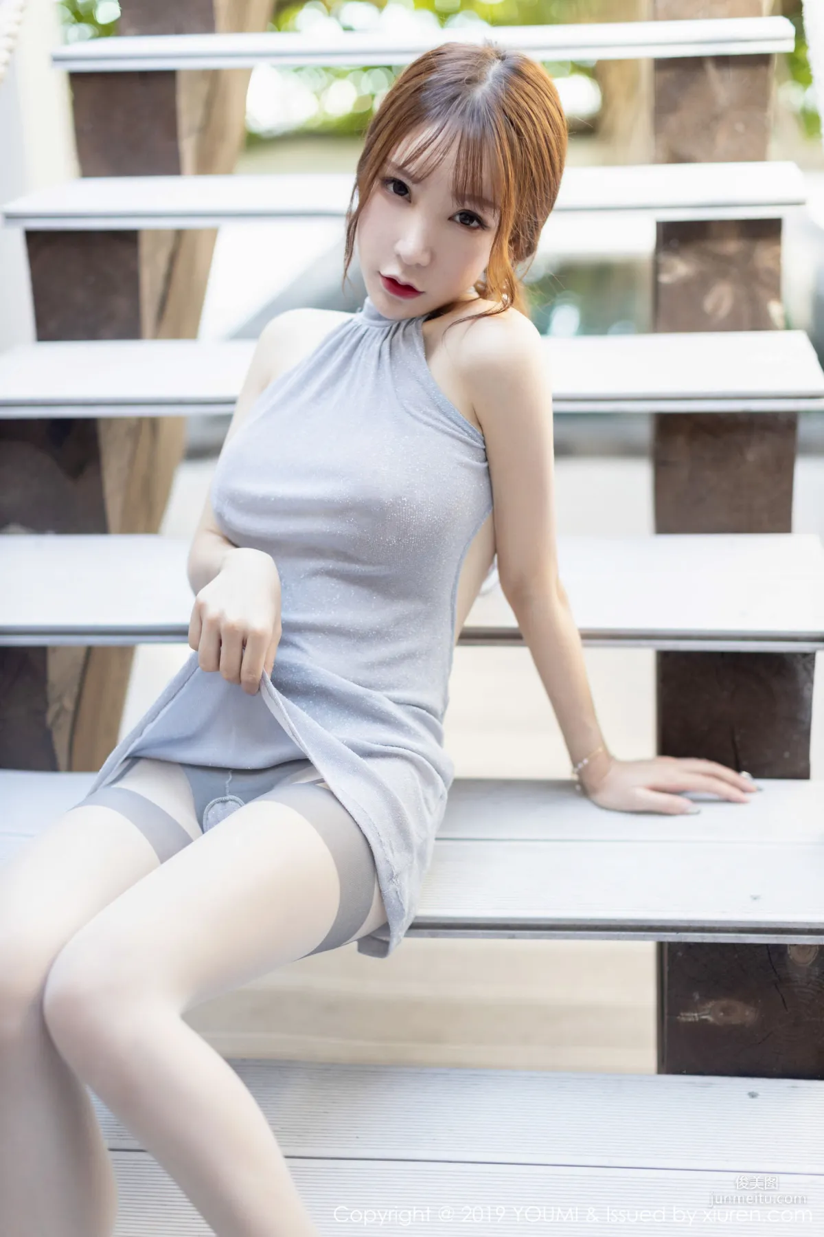 Zhou Yuxi Sandy 'The Seductive Charm of Sexy Garter Stockings' [YouMi] Vol.385 Photo Set photo 11