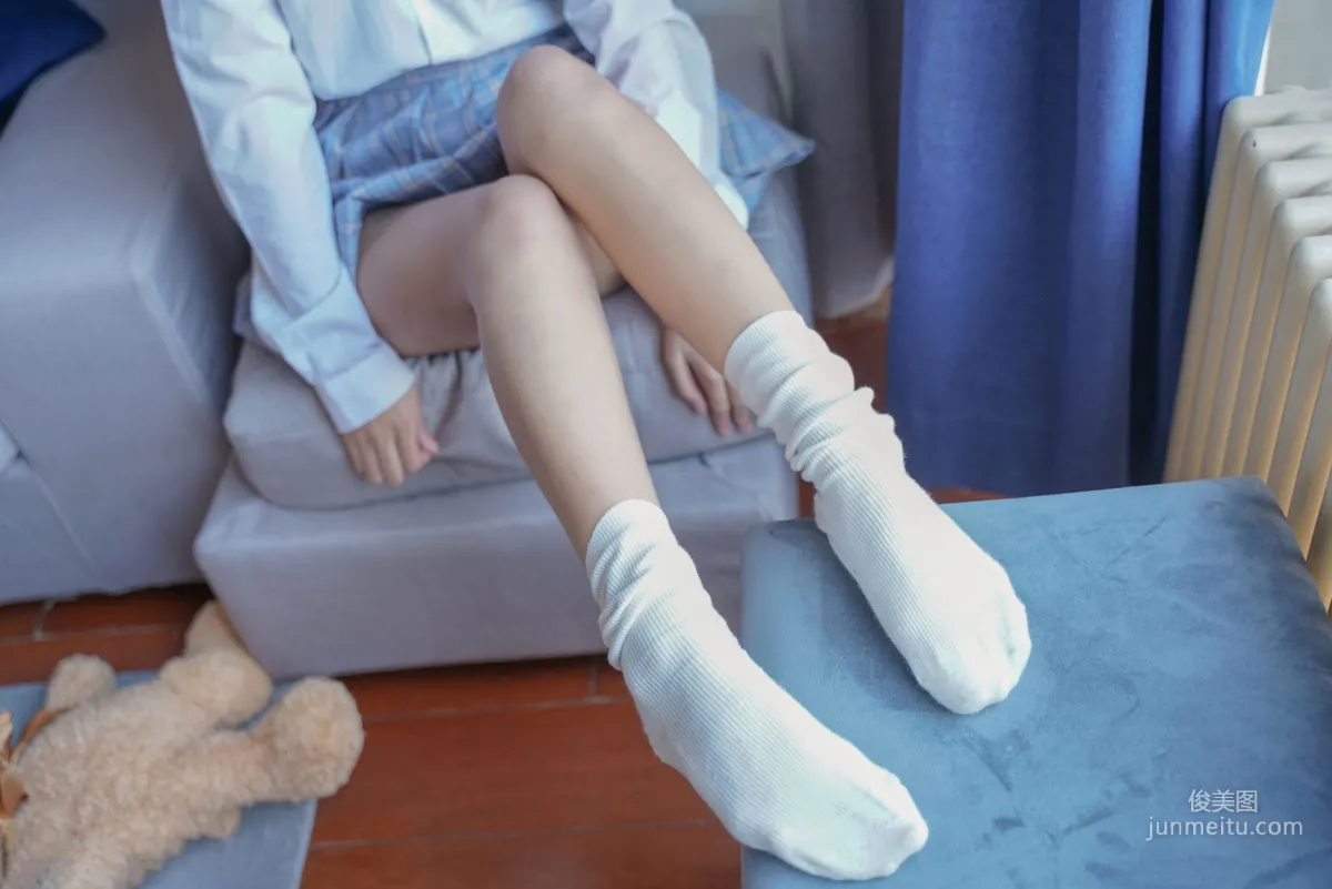 《裸腿制服裙》 [喵糖映画] VOL.047 写真集15
